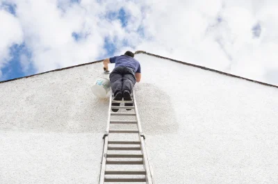 Peinture extérieure à Lacrabe — façades et ravalement